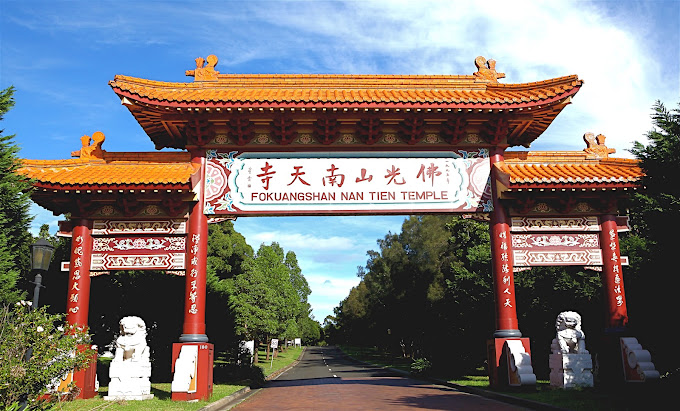 Fo Guang Shan Nan Tien Temple