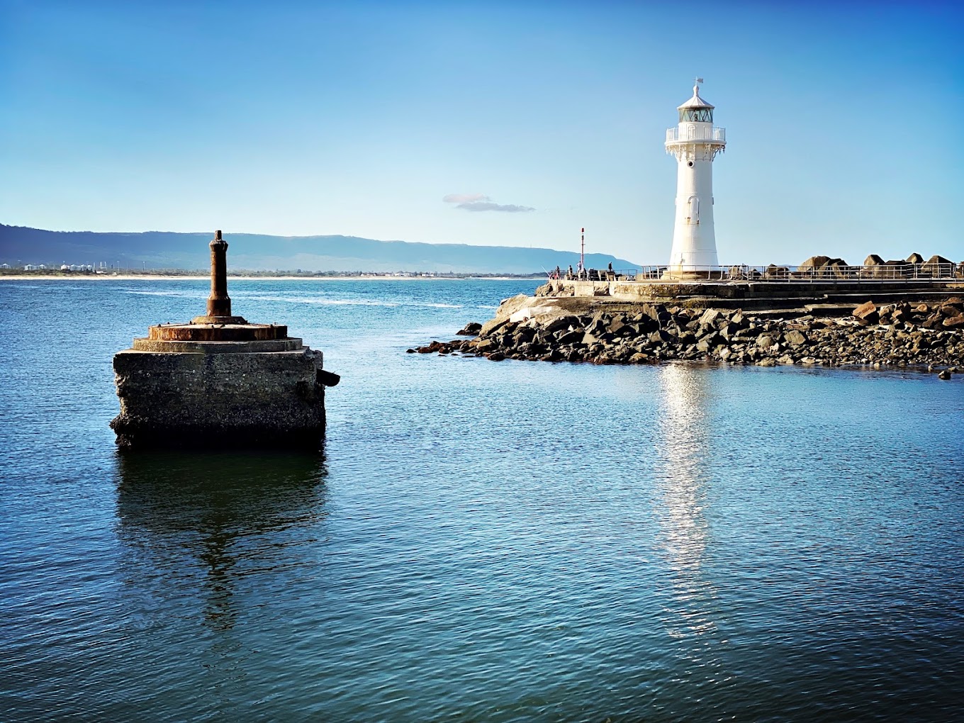 Wollongong Breakwater and lighthouse viewed from the harbour